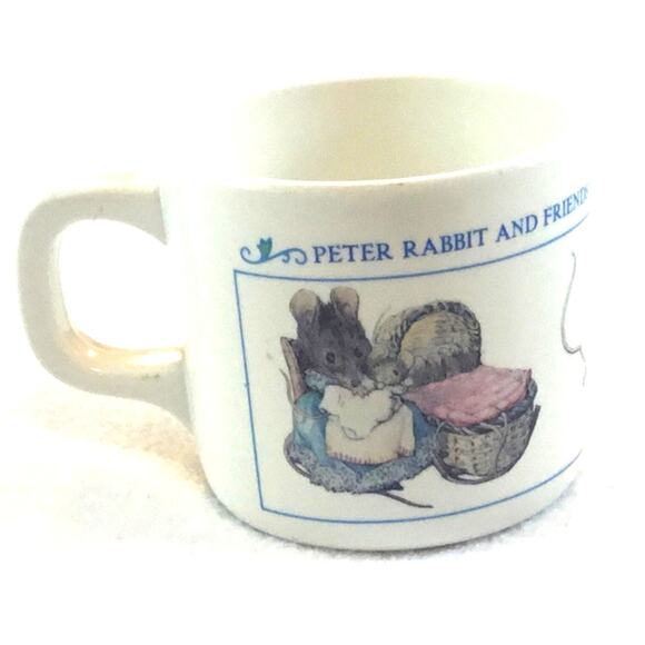 Peter Rabbit and Friends Vintage Child Baby Cup Mug Plastic - Picture 1 of 6